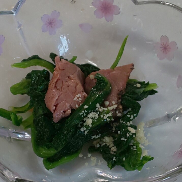 かぶの葉☆パストラミビーフ☆チーズじょうゆ